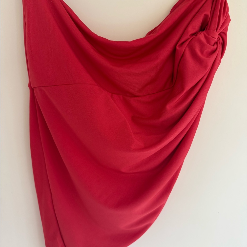 Superdown Rachel Asymmetrical Ruched Set - Picture 6 of 7
